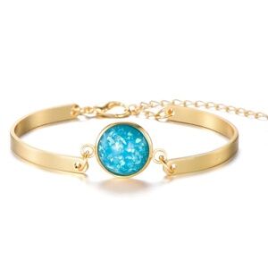 Gold-Tone Bracelet with Aqua Resin Inlay – Adjustable Fit